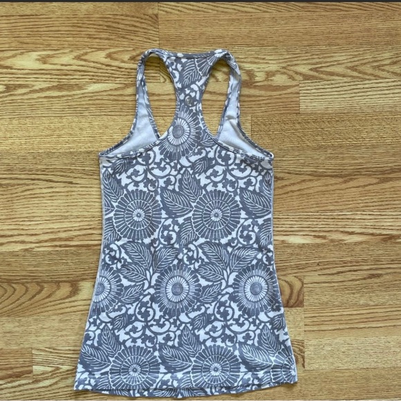 Lululemon Cool Racerback Floral white fossil - Picture 9 of 9